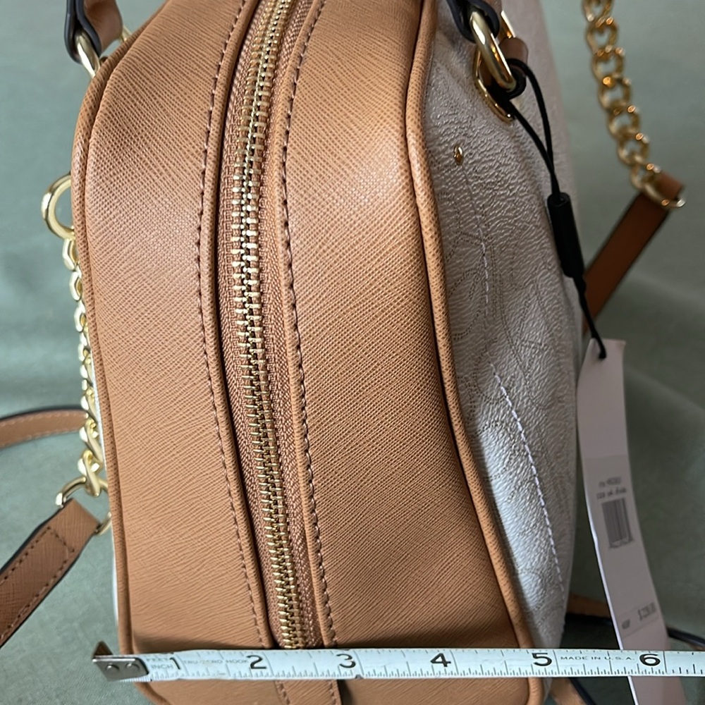 Calvin Klein Purse - Picture 12 of 15